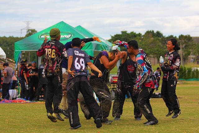 引导队友寻 引导队友寻